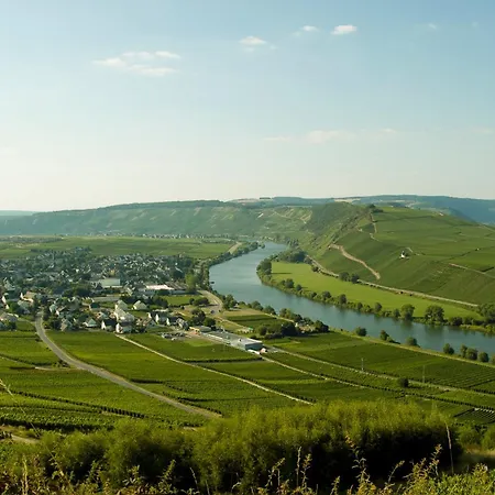 Gaestehaus Alexanderhof Gasthuis Leiwen