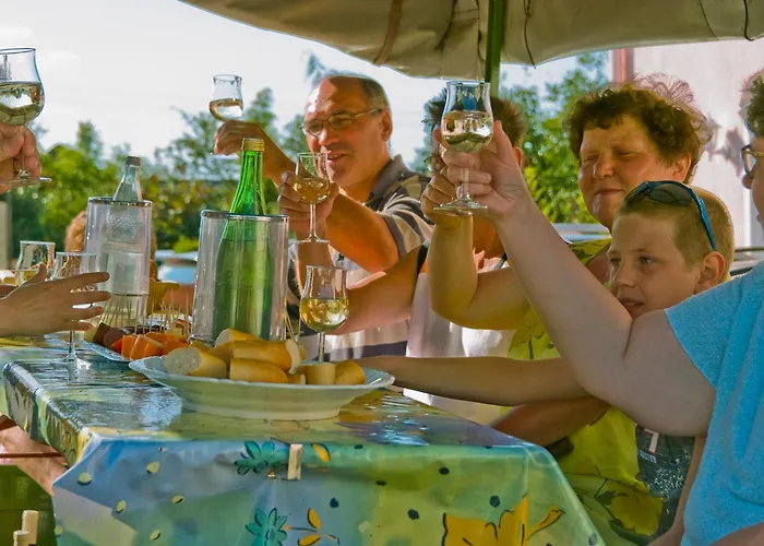 Gaestehaus Alexanderhof Pensjonat 4*