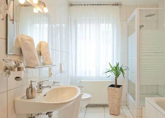 Alexanderhof Gasthof Leiwen