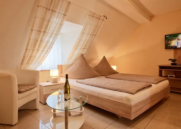 Pensjonat Gaestehaus Alexanderhof 4*