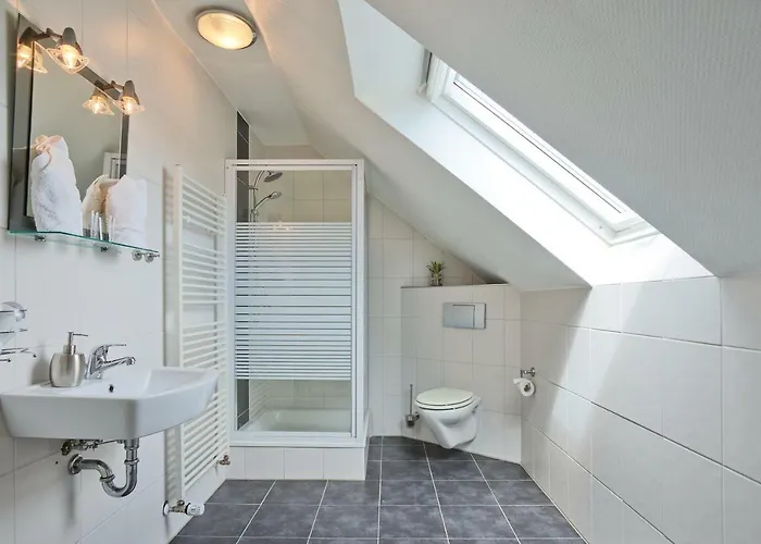 Pensjonat Gaestehaus Alexanderhof 4*